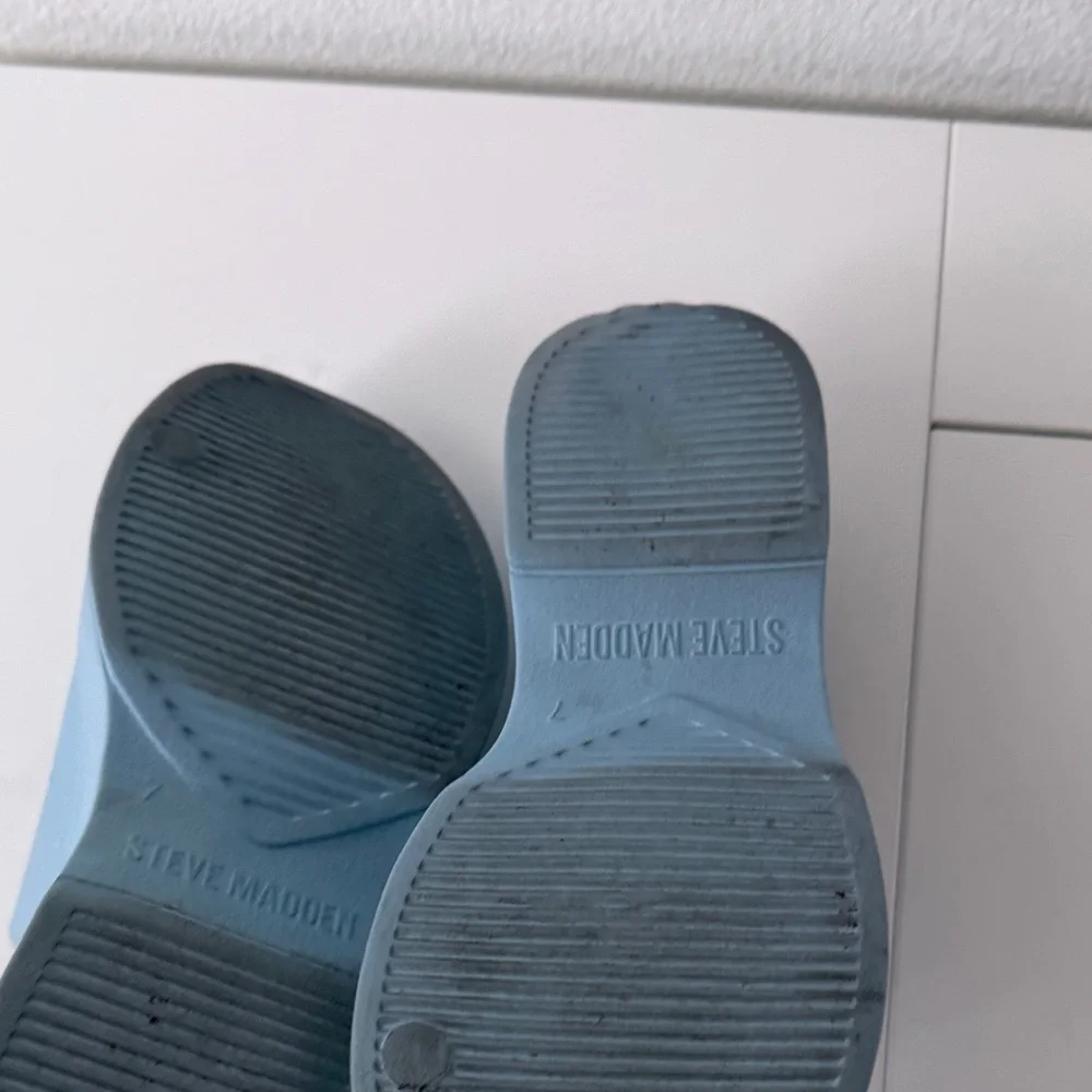 Steve Madden Powder Blue Platform Slide Sandals